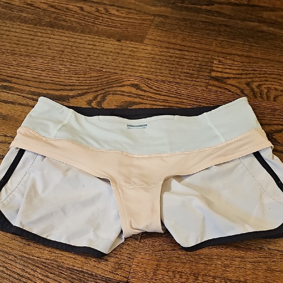 lululemon atheletica Drop It Low athletic shorts Pretty Prism Multi Black print - Picture 7 of 10